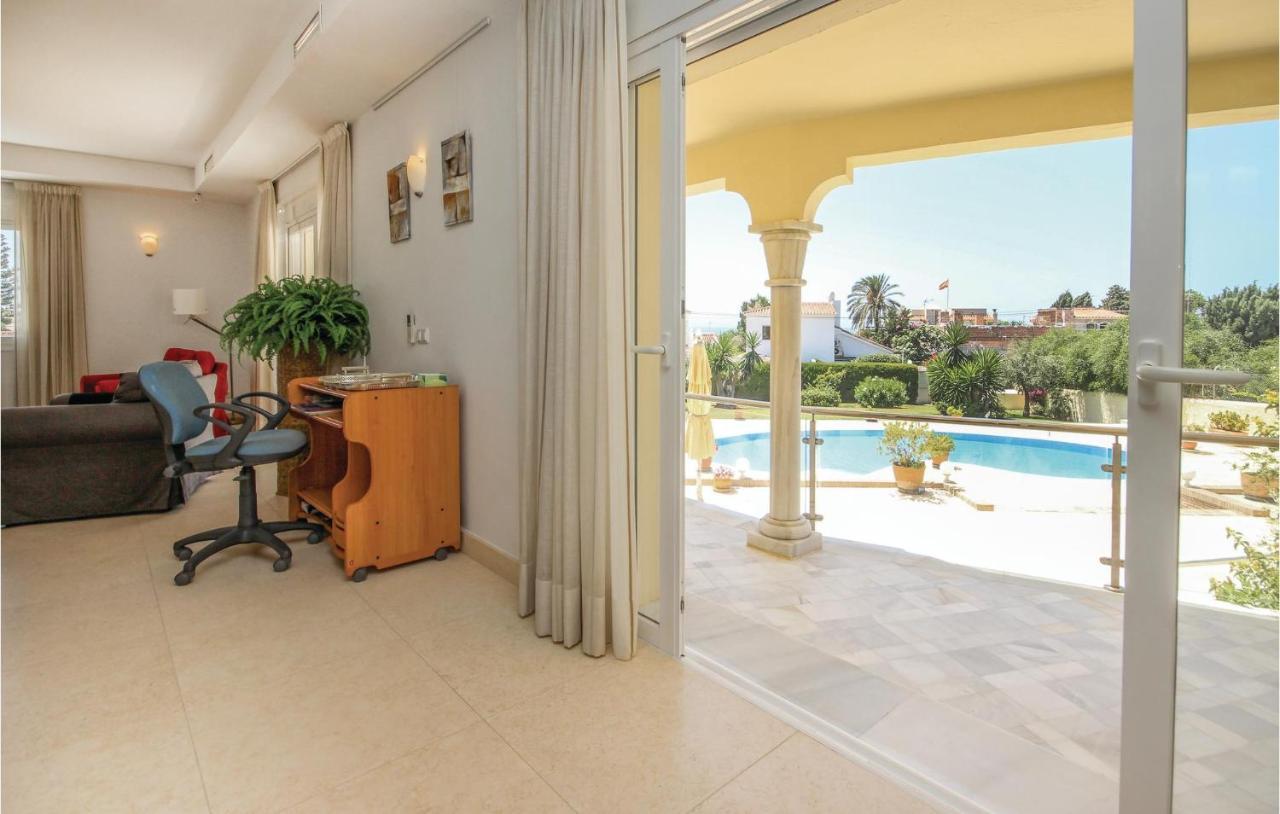 4 Bedroom Awesome In * Marbella